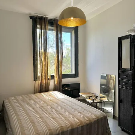 Apartment En Front De 6blion65 *